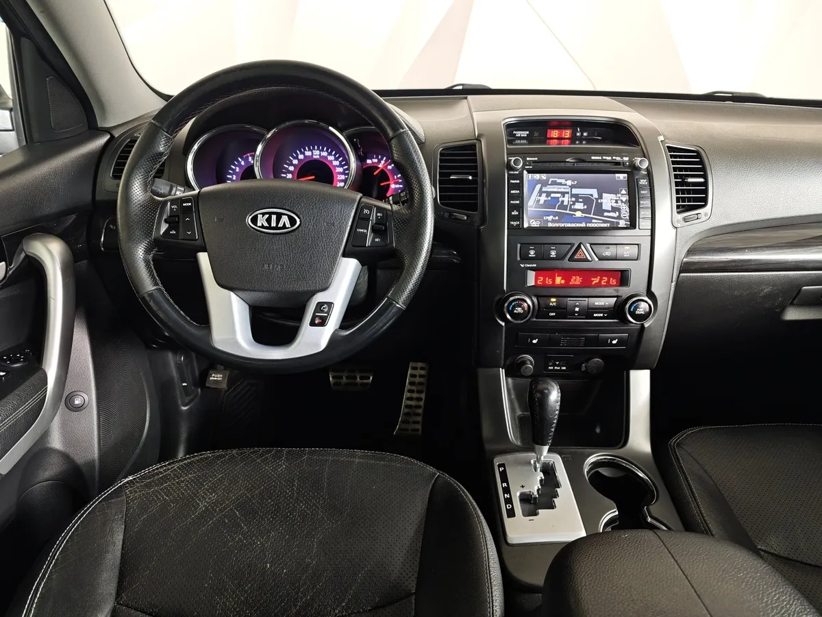 Kia Sorento 2.2 CRDi AT AWD (200 л.с.) Черный в АВИЛОН. Слайд №20