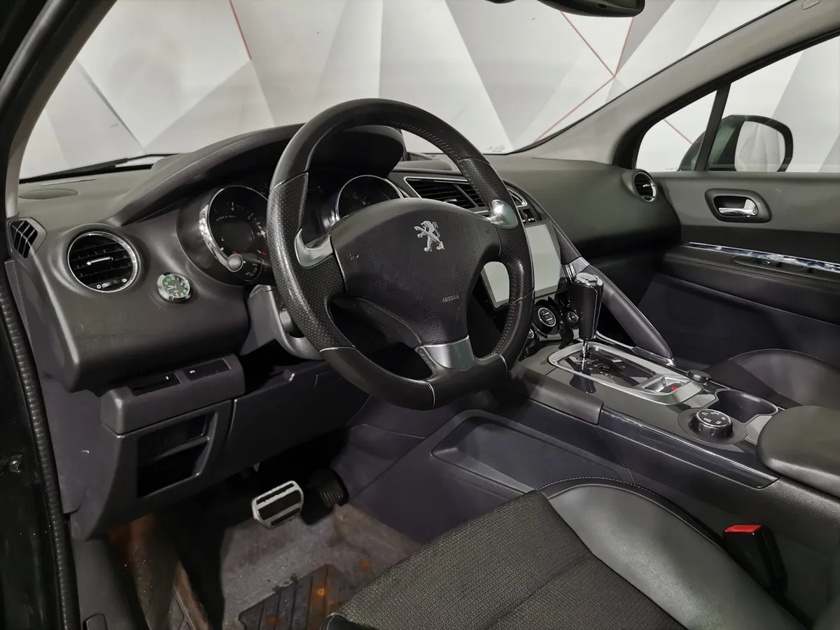 Peugeot 3008 1.6 THP AT (150 л.с.) Черный в АВИЛОН. Слайд №18