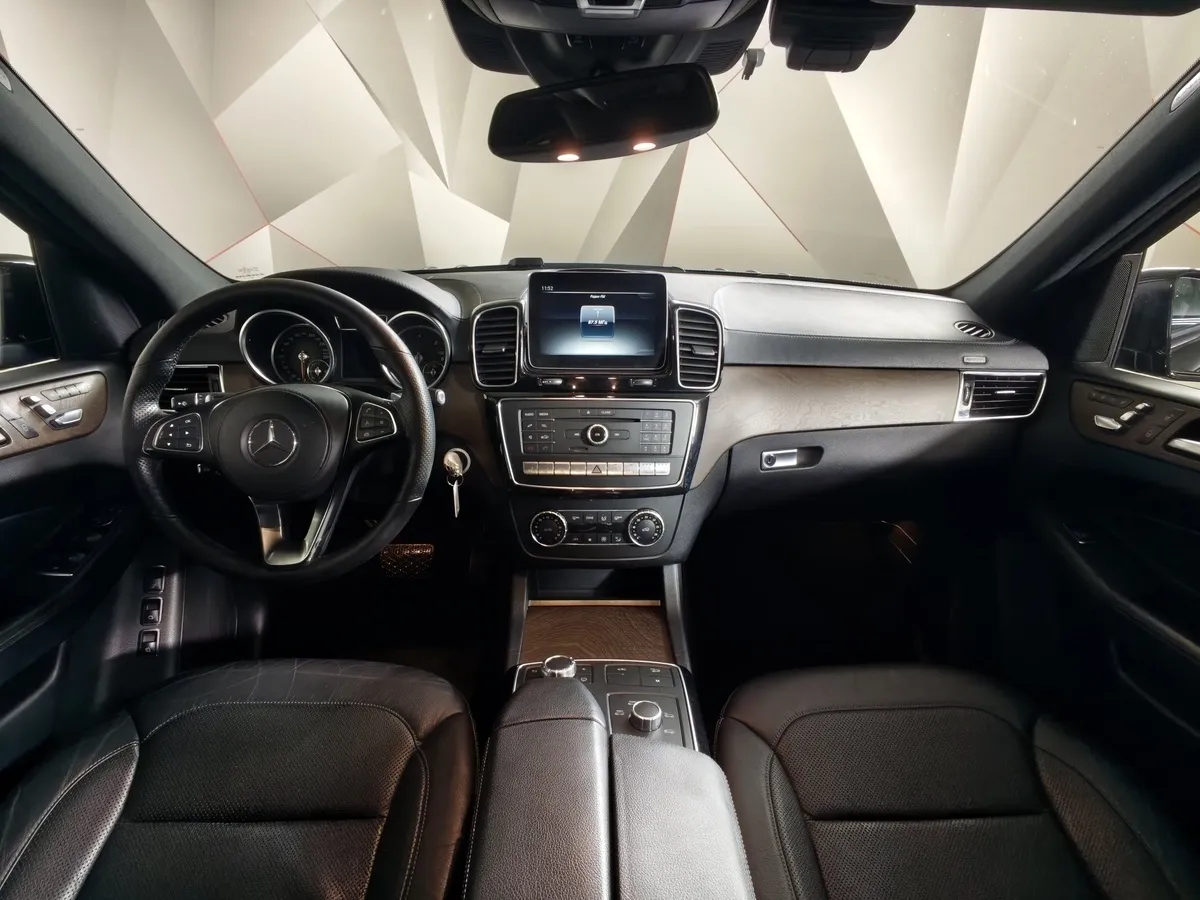 Mercedes-Benz GLS 350 d 4MATIC 9G-TRONIC (249 л.с.) Особая серия Черный в АВИЛОН. Слайд №14