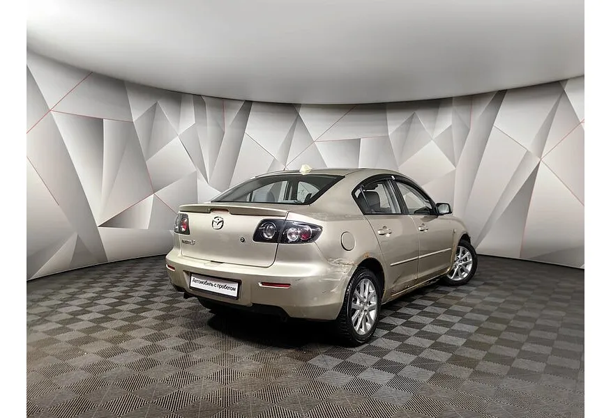 Mazda 3 1.6 AT (105 л.с.) Золотой в АВИЛОН. Слайд №8