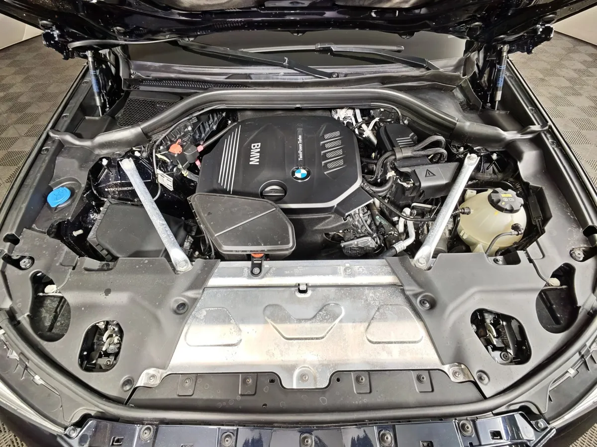 BMW X3 xDrive20d AT (190 л.с.) M Sport Черный в АВИЛОН. Слайд №10