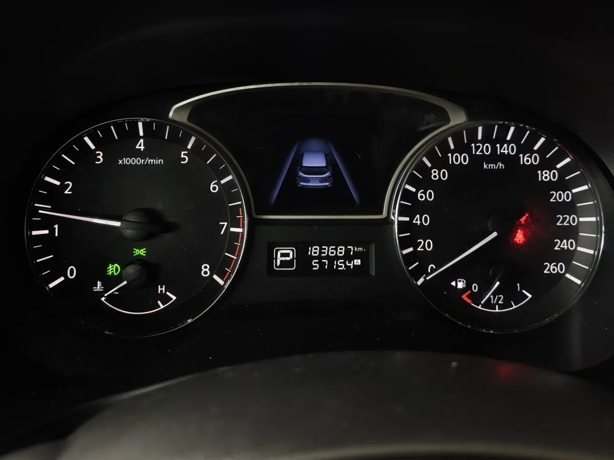 Nissan Pathfinder 3.5 CVT AWD (249 л.с.) Белый в АВИЛОН. Слайд №17