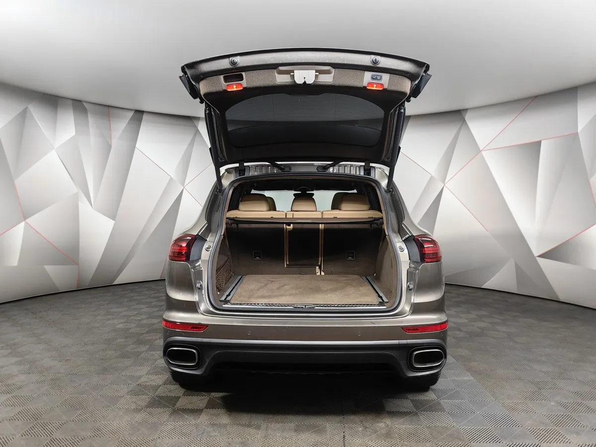 Porsche Cayenne Diesel 3.0 Tiptronic S AWD (245 л.с.) Коричневый в АВИЛОН. Слайд №11