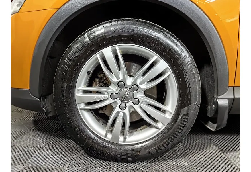 Audi Q3 2.0 TFSI quattro S tronic (211 л.с.) Оранжевый в АВИЛОН. Слайд №9