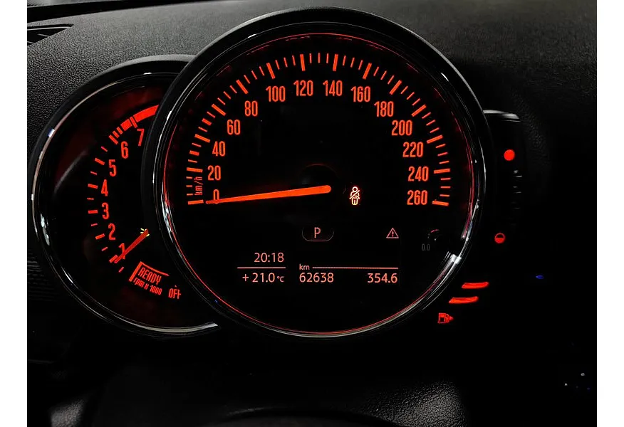 MINI Clubman 2.0 AT ALL4 (192 л.с.) Белый в АВИЛОН. Слайд №13