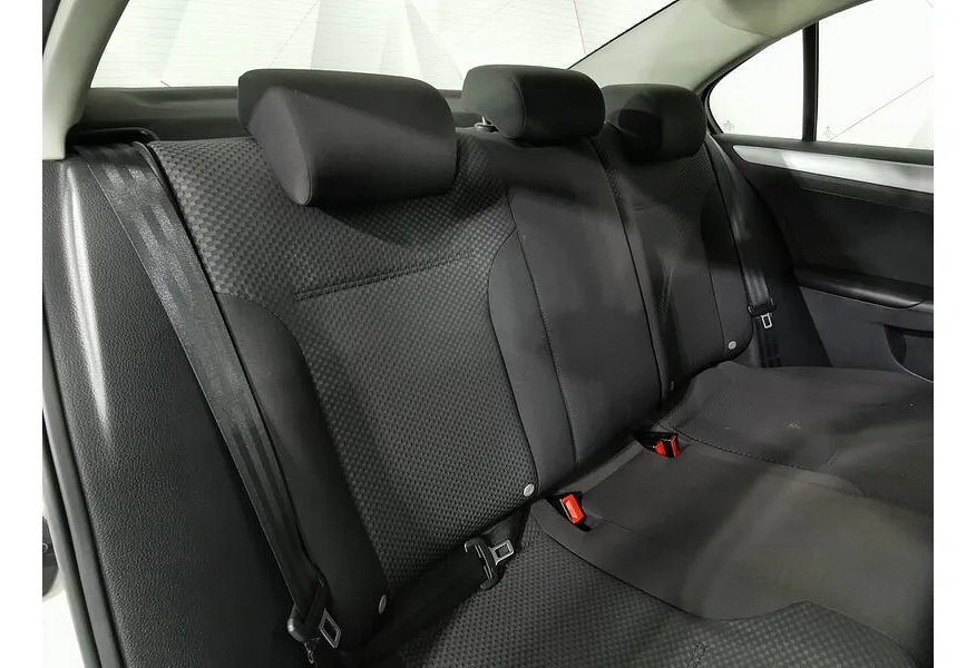АВИЛОН - Volkswagen Jetta 1.6 MT (85 л.с.) Trendline Белый - slide 13
