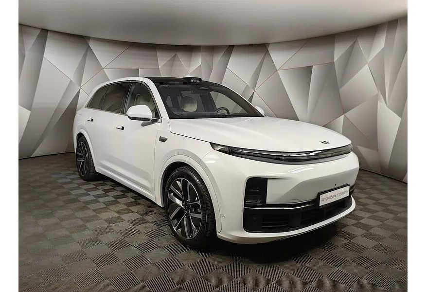 Li Auto L7 1.5 AT 4WD (449 л.с.) Max Белый в АВИЛОН. Слайд №3