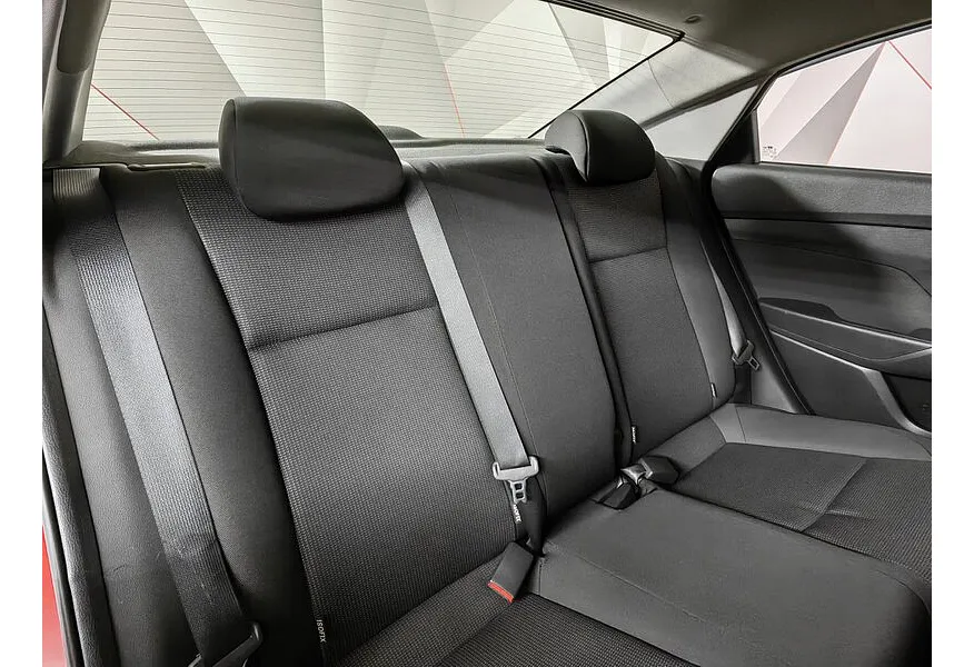 Hyundai Solaris 1.6 AT (123 л.с.) Active Plus Красный в АВИЛОН. Слайд №10