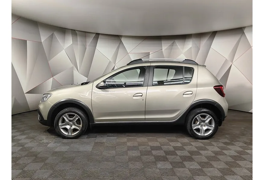 LIVE. Слайд №3