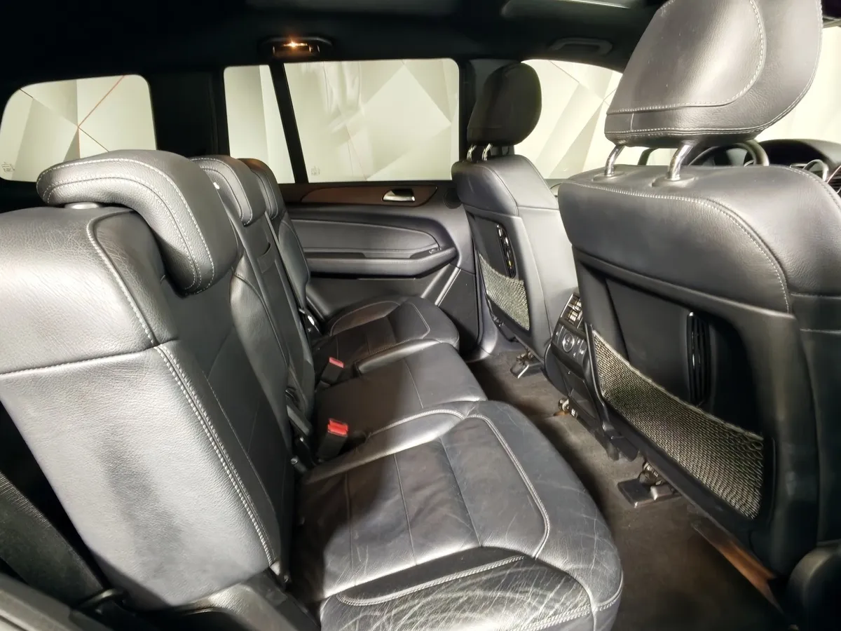 Mercedes-Benz GLS 350 d 4MATIC 9G-TRONIC (249 л.с.) Особая серия Черный в АВИЛОН. Слайд №16