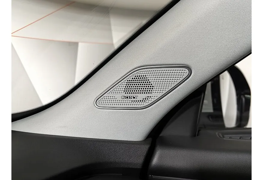 Changan UNI-K 2.0 AT 4WD (226 л.с.) Premium Белый в АВИЛОН. Слайд №23