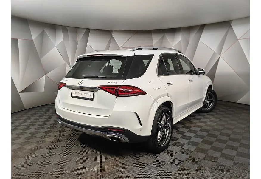 Mercedes-Benz GLE 300 d 4MATIC 9G-TRONIC (245 л.с.) Sport Белый в АВИЛОН. Слайд №2