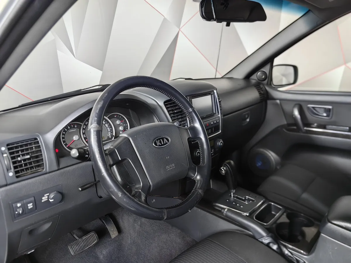 Kia Sorento 3.3 AWD AT (248 л.с.) Серебристый в АВИЛОН. Слайд №18
