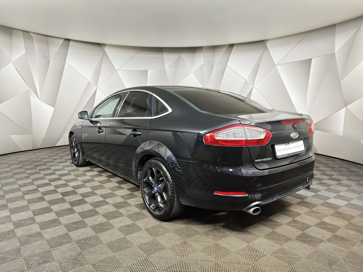 Ford Mondeo 2.0 EcoBoost PowerShift (200 л.с.) Titanium Черный в АВИЛОН. Слайд №4