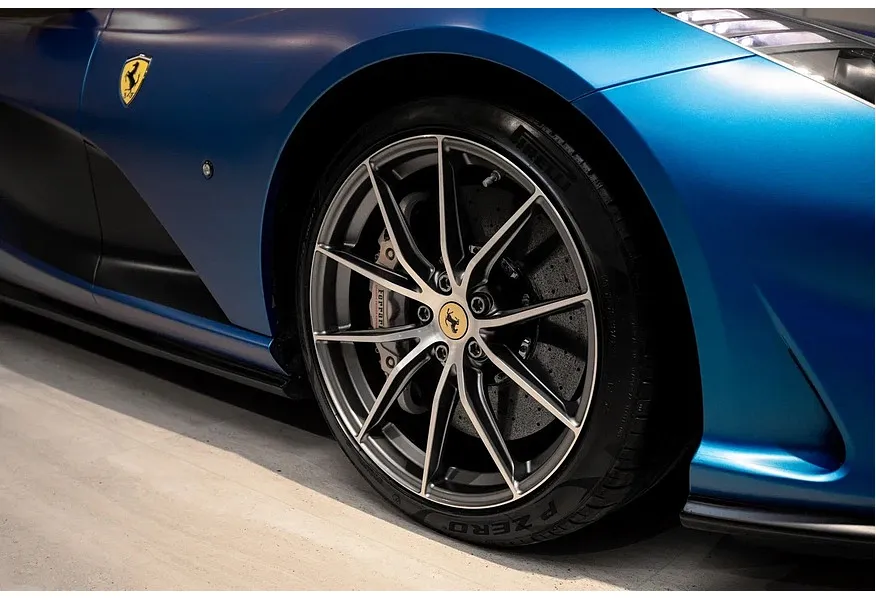 Ferrari 812 GTS 6.5 AMT RWD (800 л.с.) Individual Комбинированный в АВИЛОН. Слайд №11