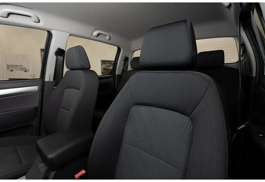 Sollers ST6 2.0G 6MT AWD (176 л.с.) Коричневый в АВИЛОН. Слайд №3
