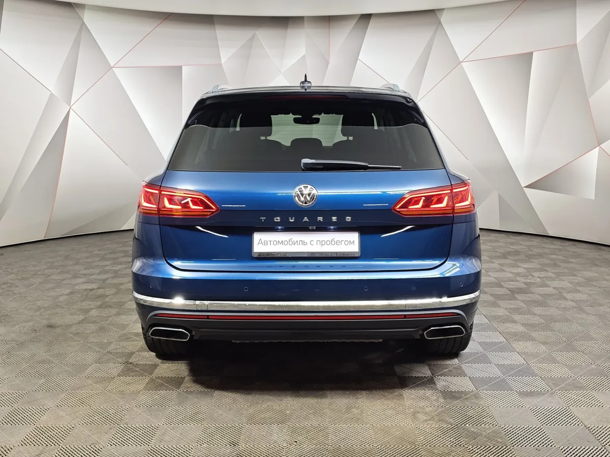 Volkswagen Touareg 3.0 V6 TDI Tiptronic 4Motion (249 л.с.) R-Line Синий в АВИЛОН. Слайд №8