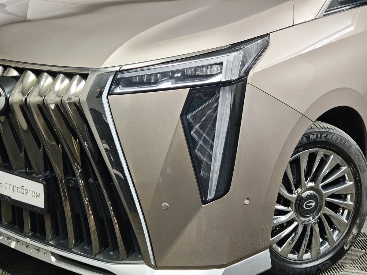 GAC M8 2.0T AT (231 л.с.) GX Premium Желтый в АВИЛОН. Слайд №10
