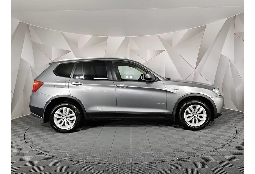 BMW X3 xDrive20i AT (184 л.с.) Base Локальная сборка Серый в АВИЛОН. Слайд №3