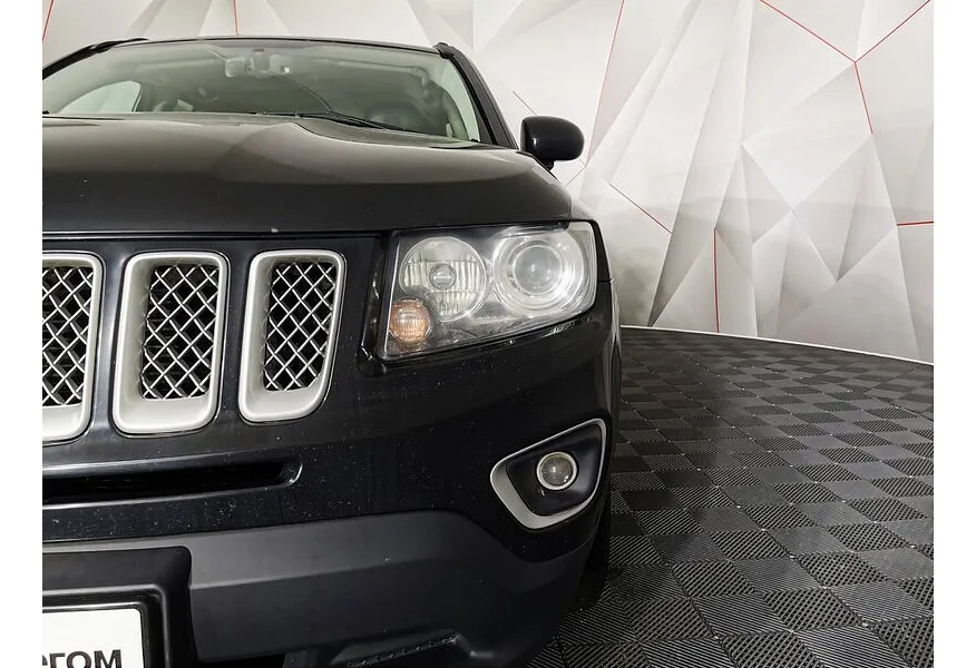 Jeep Compass 2.4 4x4 AT (150 л.с.) Limited Черный в АВИЛОН. Слайд №10