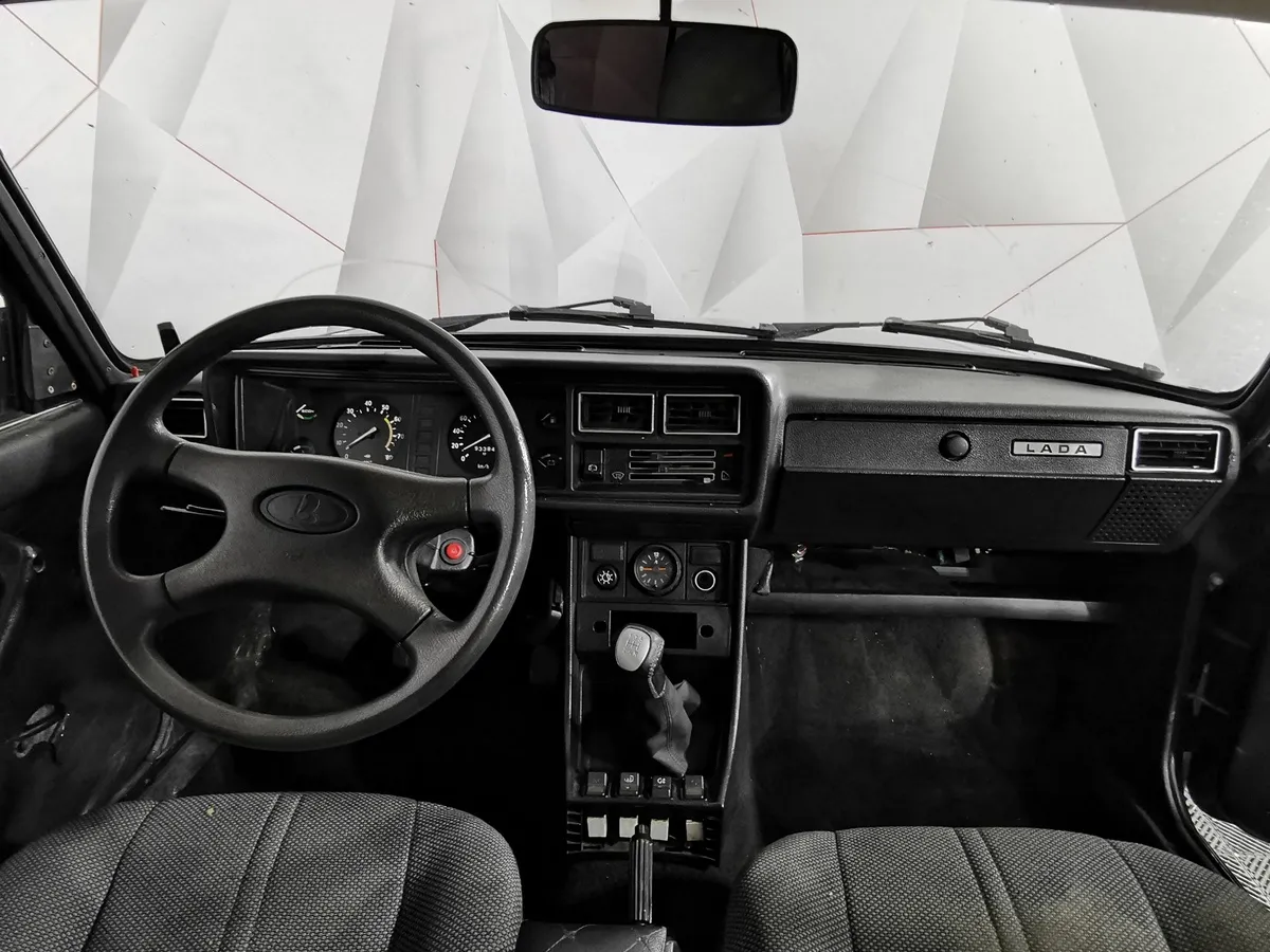 ВАЗ (Lada) 2104 21041i MT (74 л.с.) Черный в АВИЛОН. Слайд №11