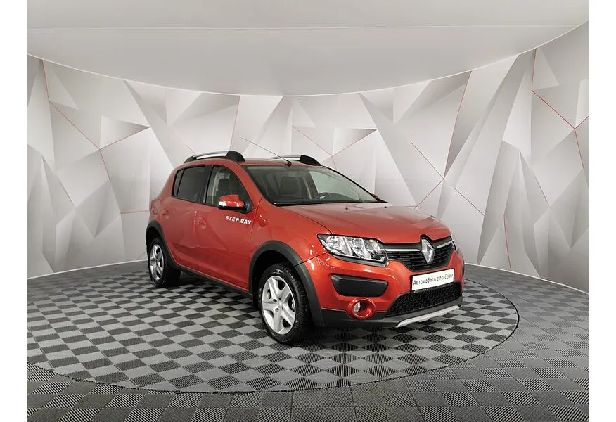 Renault Sandero 1.6 AT (102 л.с.) Drive Красный в АВИЛОН. Слайд №3