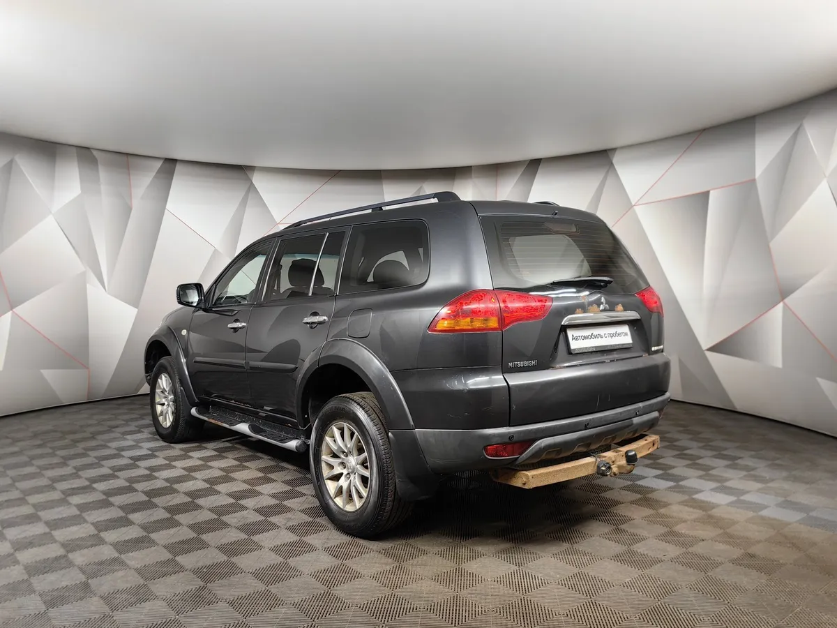 Mitsubishi Pajero Sport 2.5 DI-D AT AWD (178 л.с.) Серый в АВИЛОН. Слайд №4
