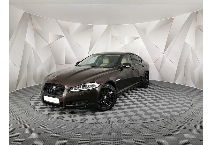 АВИЛОН - Jaguar XF 2.0 AT (240 л.с.) Коричневый - slide 0