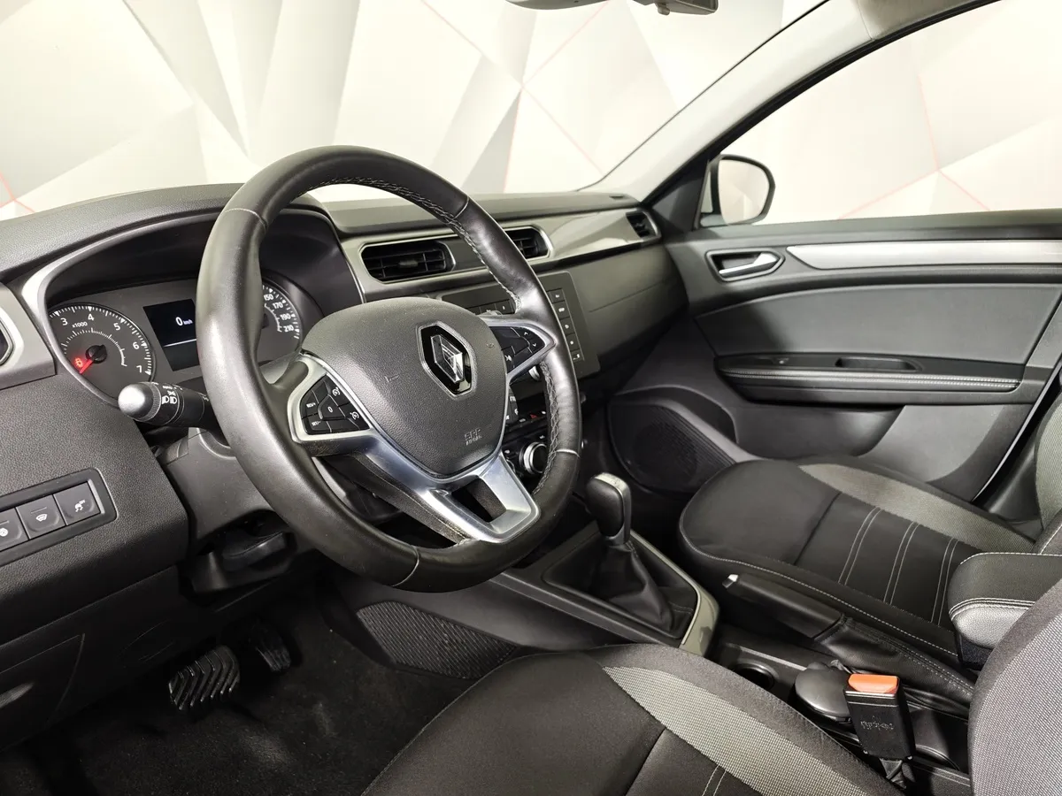Renault Arkana 1.3 CVT 2WD (150 л.с.) Белый в АВИЛОН. Слайд №19