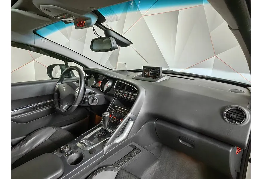 Peugeot 3008 1.6 AT 4WD (150 л.с.) Белый в АВИЛОН. Слайд №12