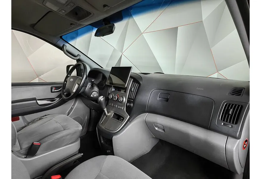 LIVE. Слайд №9