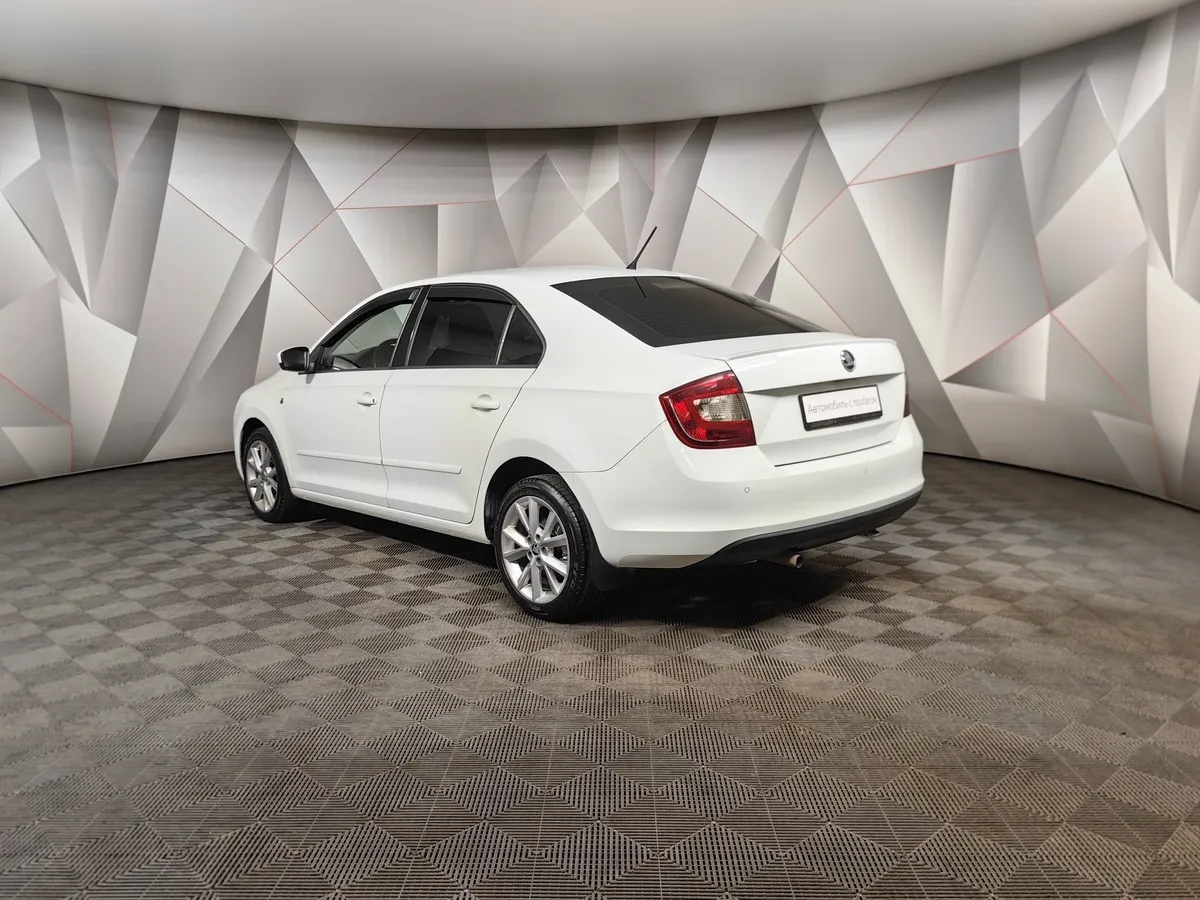 Skoda Rapid 1.4 TSI DSG (125 л.с.) Active Белый в АВИЛОН. Слайд №4