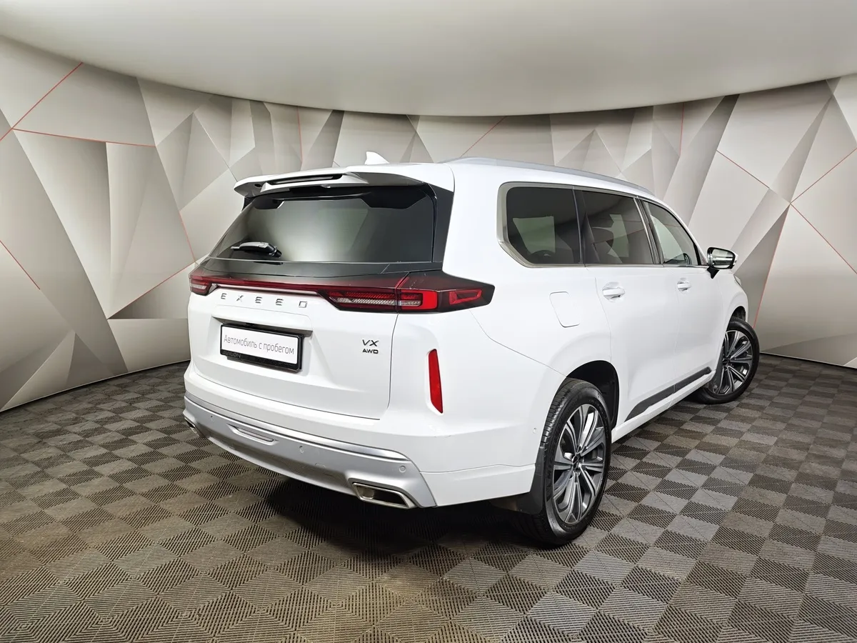 EXEED VX 2.0 AT AWD (249 л.с.) 6 мест Prestige Белый в АВИЛОН. Слайд №2