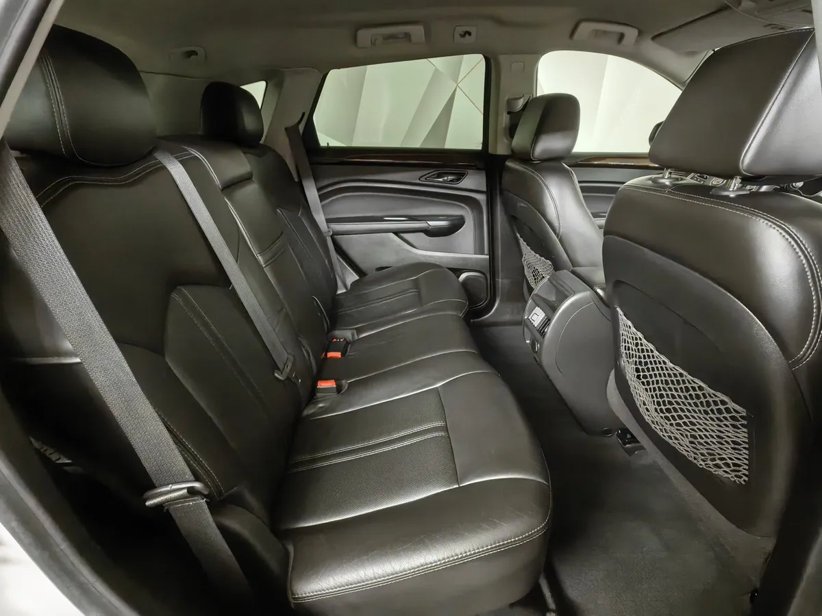 Cadillac SRX 3.0 AT (249 л.с.) Белый в АВИЛОН. Слайд №15