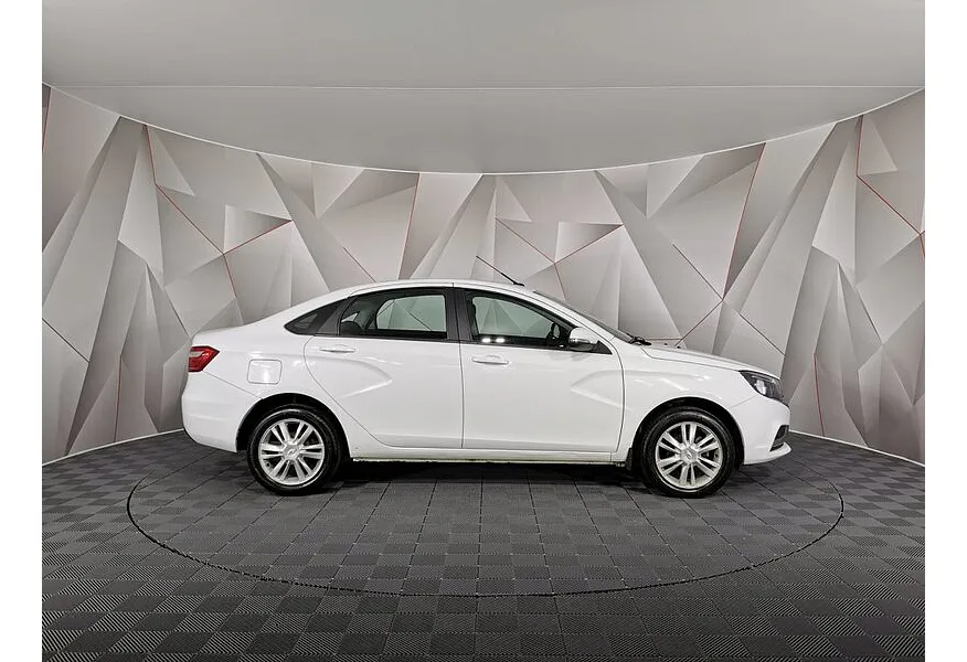 ВАЗ (Lada) Vesta 1.8 AMT (122 л.с.) Белый в АВИЛОН. Слайд №6