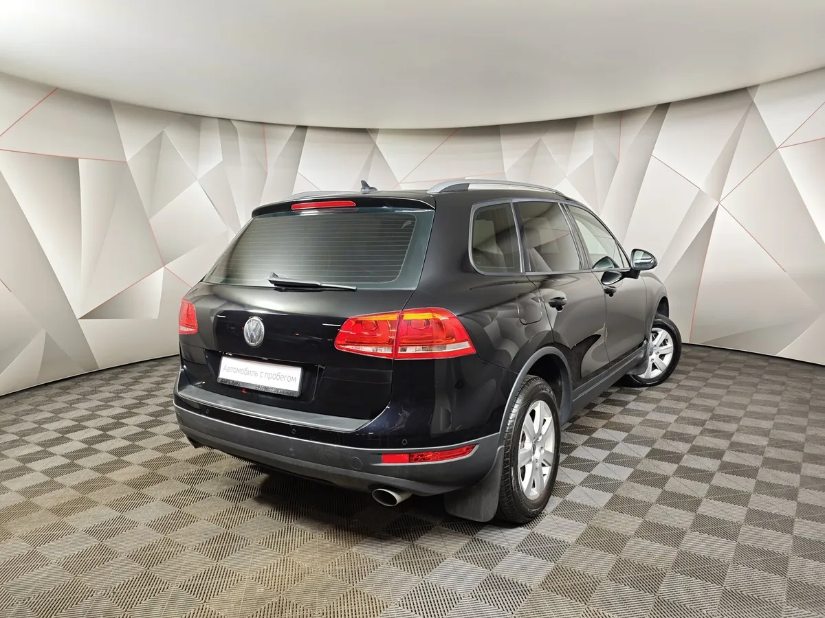 Volkswagen Touareg 3.6 FSI AT (280 л.с.) base Черный в АВИЛОН. Слайд №2