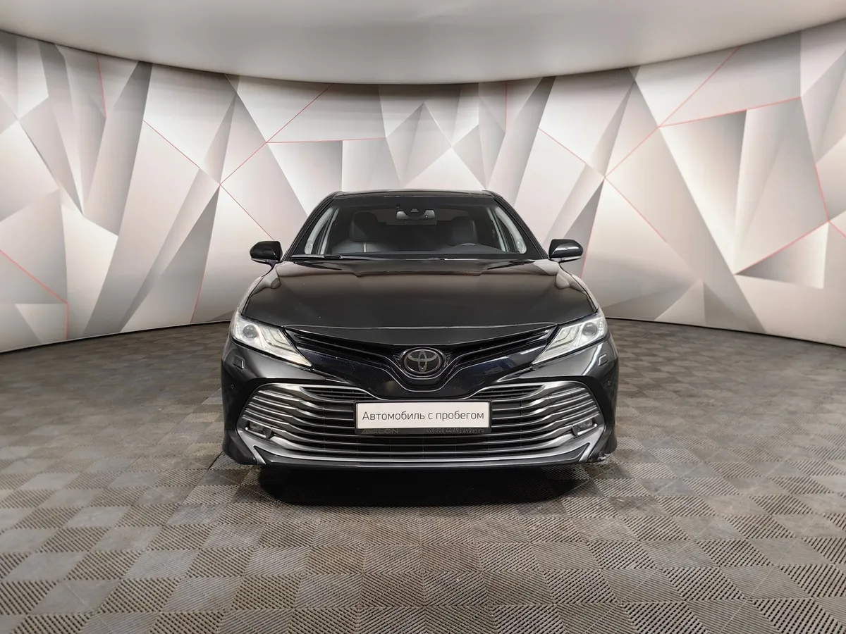 Toyota Camry 3.5 AT (249 л.с.) Черный в АВИЛОН. Слайд №7