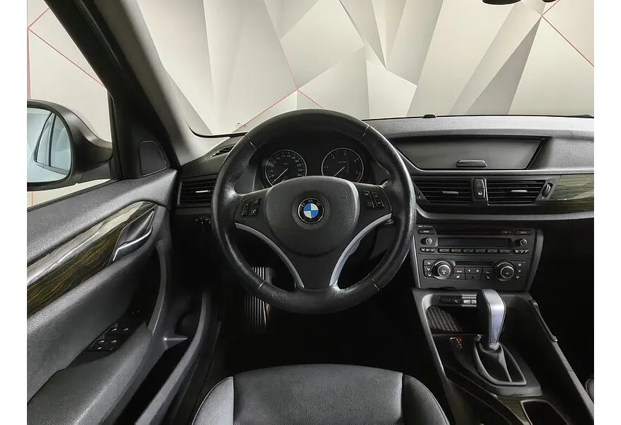 АВИЛОН - BMW X1 xDrive20d AT (184 л.с.) Белый - slide 8