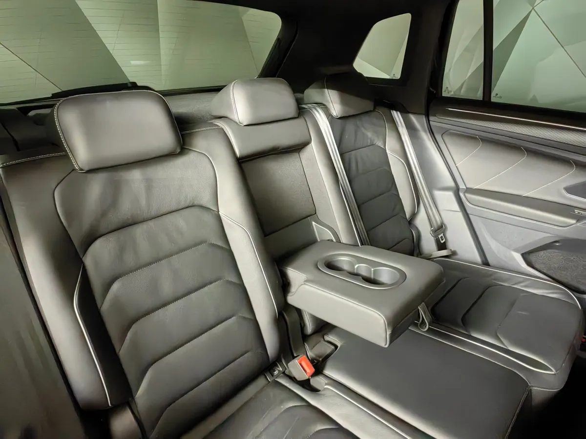 Volkswagen Tiguan 2.0 TSI 4Motion DSG (220 л.с.) Sportline Черный в АВИЛОН. Слайд №17