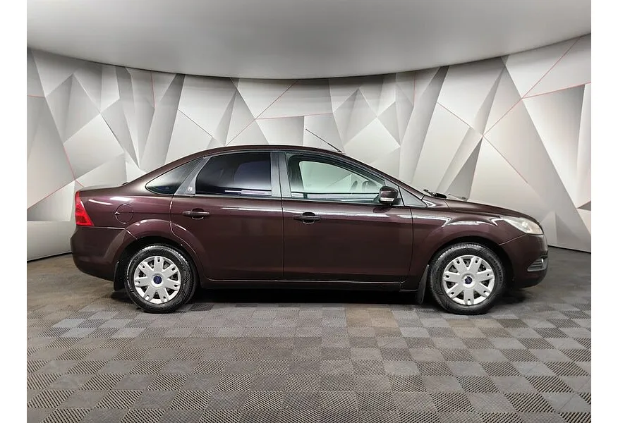 LIVE. Слайд №4