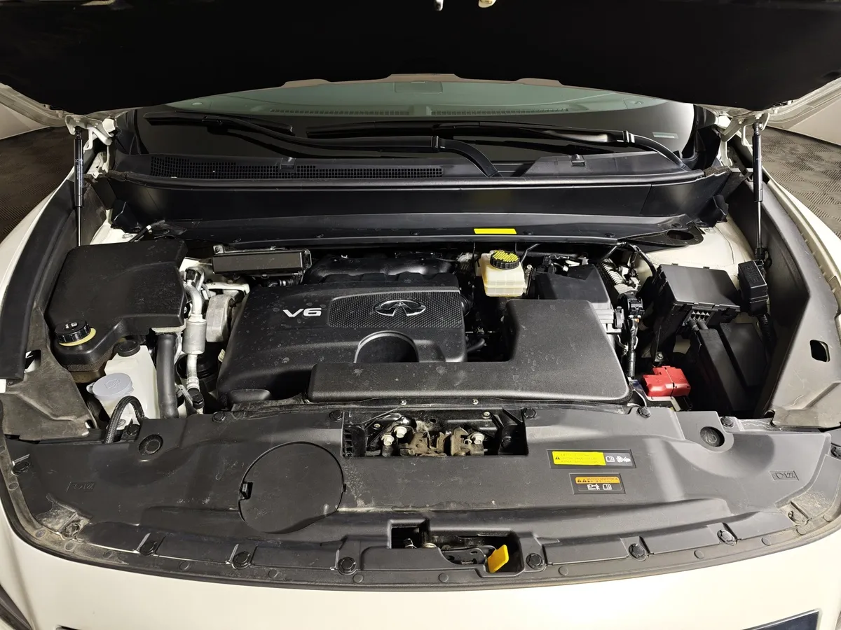 Infiniti QX60 3.5 CVT 4WD (283 л.с.) Premium Белый в АВИЛОН. Слайд №11