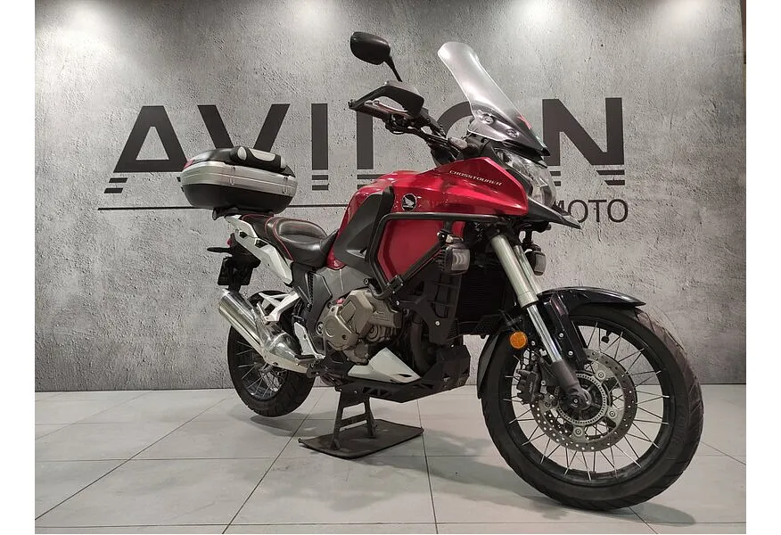 Honda VFR1200 XD Красный в АВИЛОН. Слайд №2 Honda VFR1200 XD Красный в АВИЛОН. Слайд №2