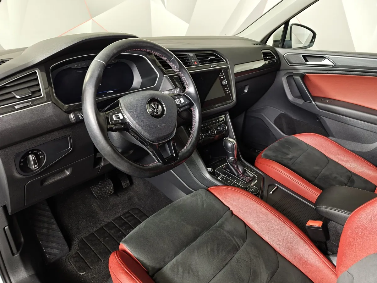 Volkswagen Tiguan 2.0 TDI 4Motion DSG (150 л.с.) Highline Белый в АВИЛОН. Слайд №19