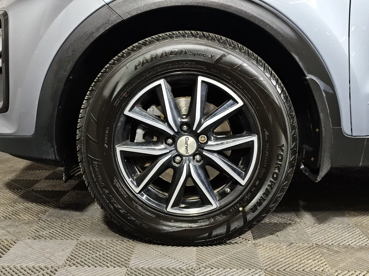 Kia Sportage 2.0 MPI AT 4WD (150 л.с.) Luxe Серебристый в АВИЛОН. Слайд №9
