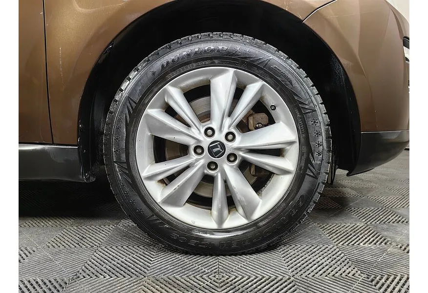 Luxgen 7 2.2 AT 4WD (175 л.с.) Комфорт Плюс Коричневый в АВИЛОН. Слайд №9