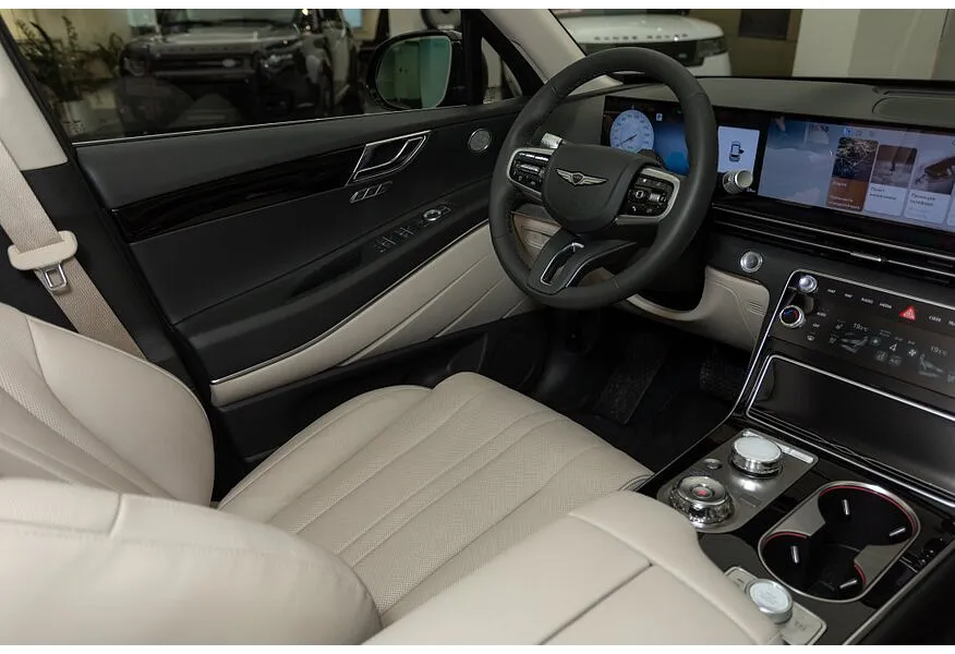 Genesis GV80 2.5 T-GDI 8AT 4WD (249 л.с.) 7 мест Зеленый в АВИЛОН. Слайд №15