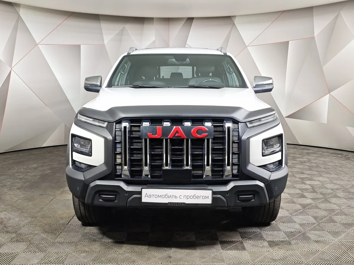 JAC T9 2.0 AT 4WD (224 л.с.) Эксплор Белый в АВИЛОН. Слайд №7