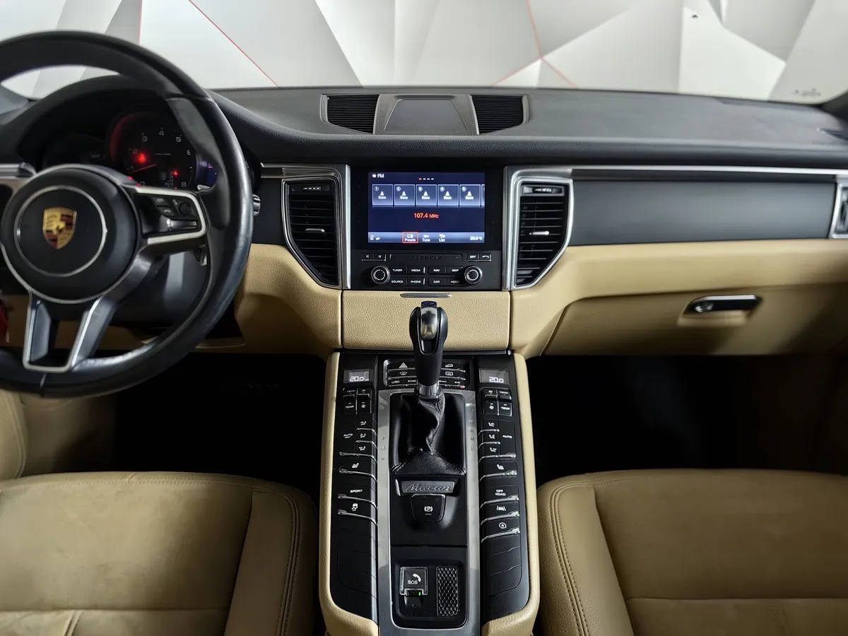 Porsche Macan 2.0 PDK AWD (252 л.с.) Серый в АВИЛОН. Слайд №15