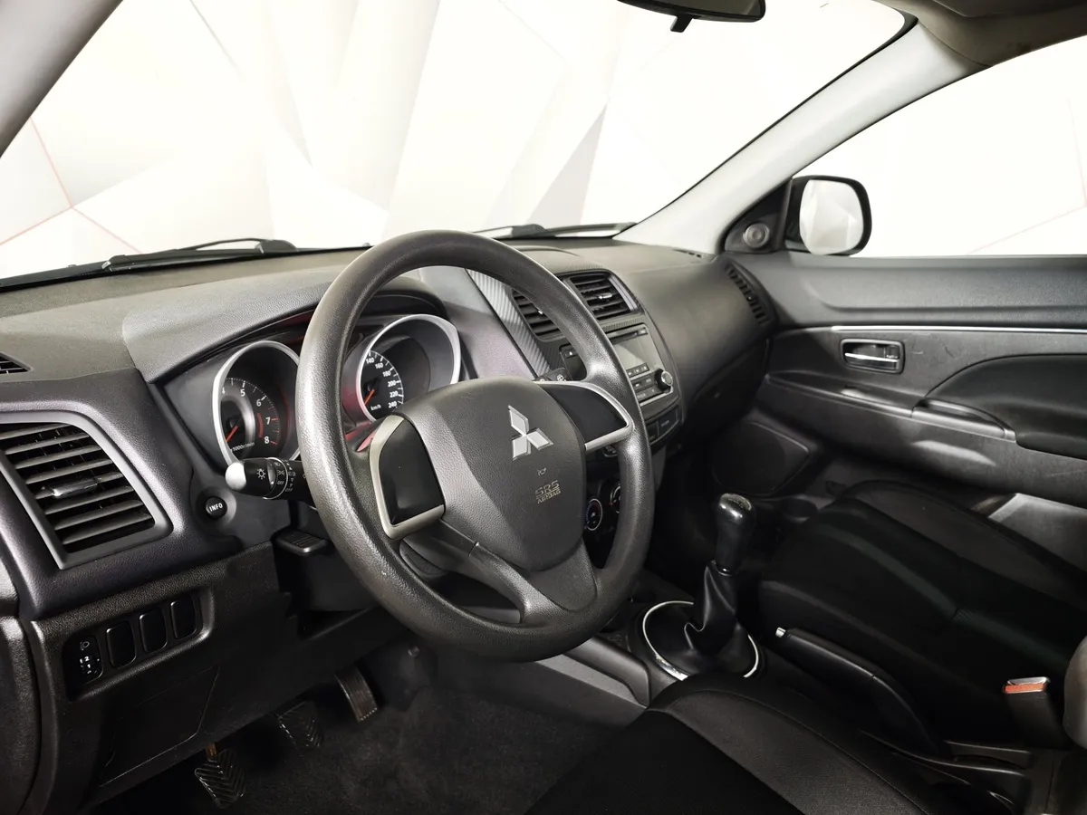 Mitsubishi ASX 1.6 MT 2WD (117 л.с.) Черный в АВИЛОН. Слайд №19