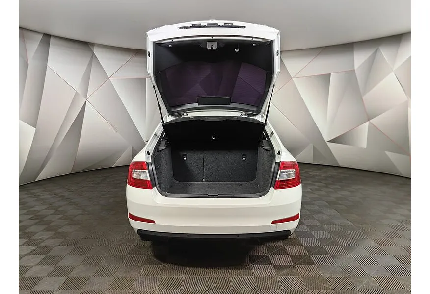 АВИЛОН - Skoda Octavia 1.4 TSI MT (150 л.с.) Hockey Edition Белый - slide 19